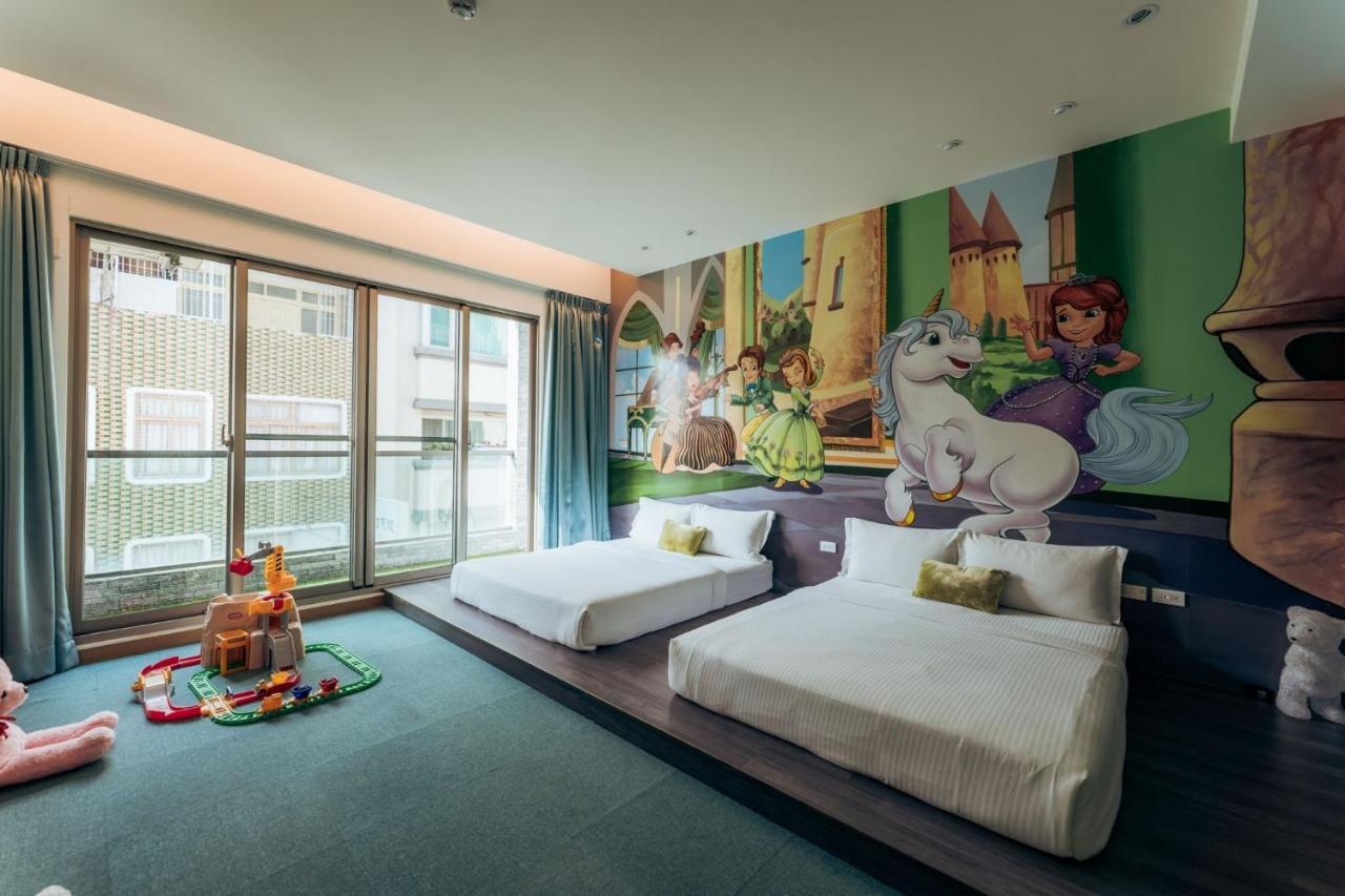 Elsa House Otel Tainan Dış mekan fotoğraf